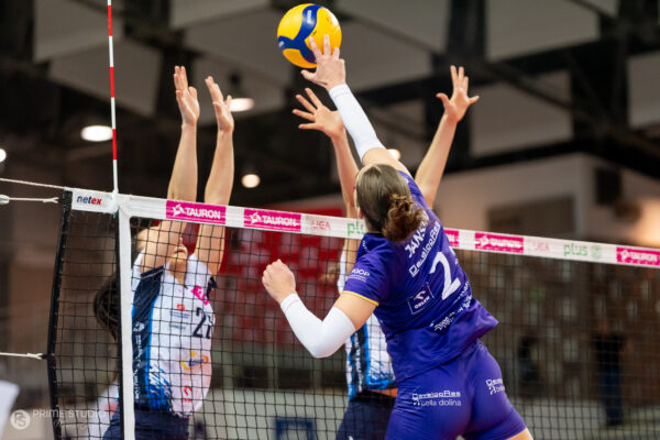 Szczecin 07.11.2025
Siatkowka mecz 5. kolejka Tauron Liga sezon 2025/2026 --- Polish volleyball top league match in Szczecin: Chemik Police - KS DevelopRes Rzeszow
N/Z Laura Jansen
Fot. Marcin Jasinski/Arena Akcji