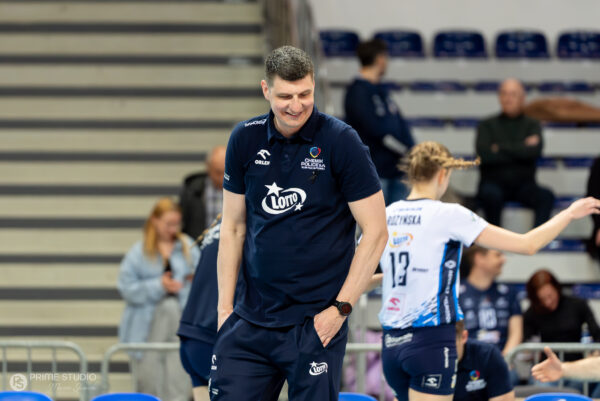 Szczecin 30.03.2026
Siatkowka mecz playoff Tauron Liga sezon 2025/2026 --- Polish volleyball top league playoff match in Szczecin: Chemik Police - PGE Budowlani Lodz
N/Z Dawid Michor
Fot. Marcin Jasinski/Arena Akcji