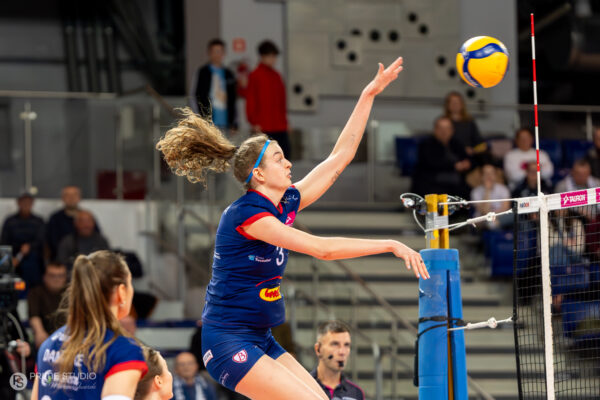 Szczecin 30.03.2026
Siatkowka mecz playoff Tauron Liga sezon 2025/2026 --- Polish volleyball top league playoff match in Szczecin: Chemik Police - PGE Budowlani Lodz
N/Z Karolina Druzkowska
Fot. Marcin Jasinski/Arena Akcji